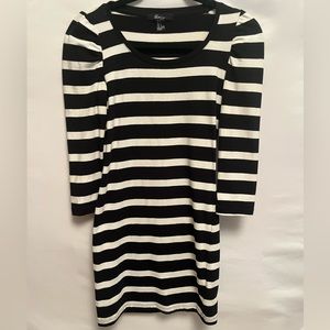 Long sleeve short stretchy dress